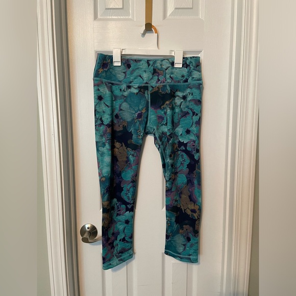 Active life cropped athletic gym leggings - Picture 1 of 2